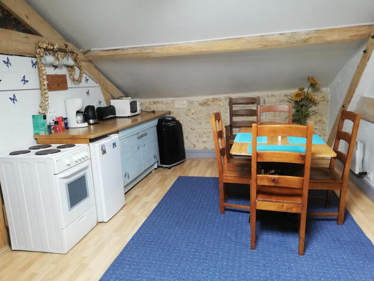 Apartment Le Buguet Saint-Antoine-Cumond ภายนอก รูปภาพ